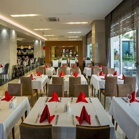 Sunport Hotell 5*
