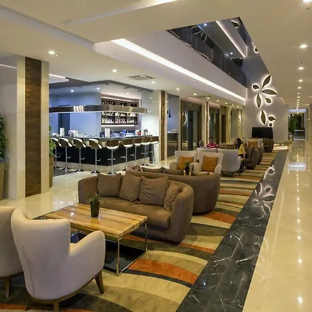 Hotell Sunport 5*